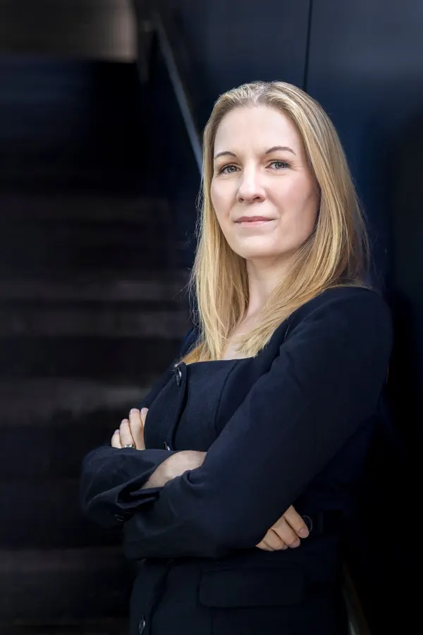 Dr. Astrid Woollard